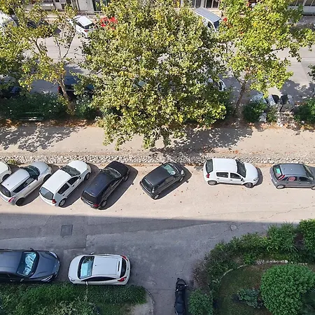Miro Apartman *